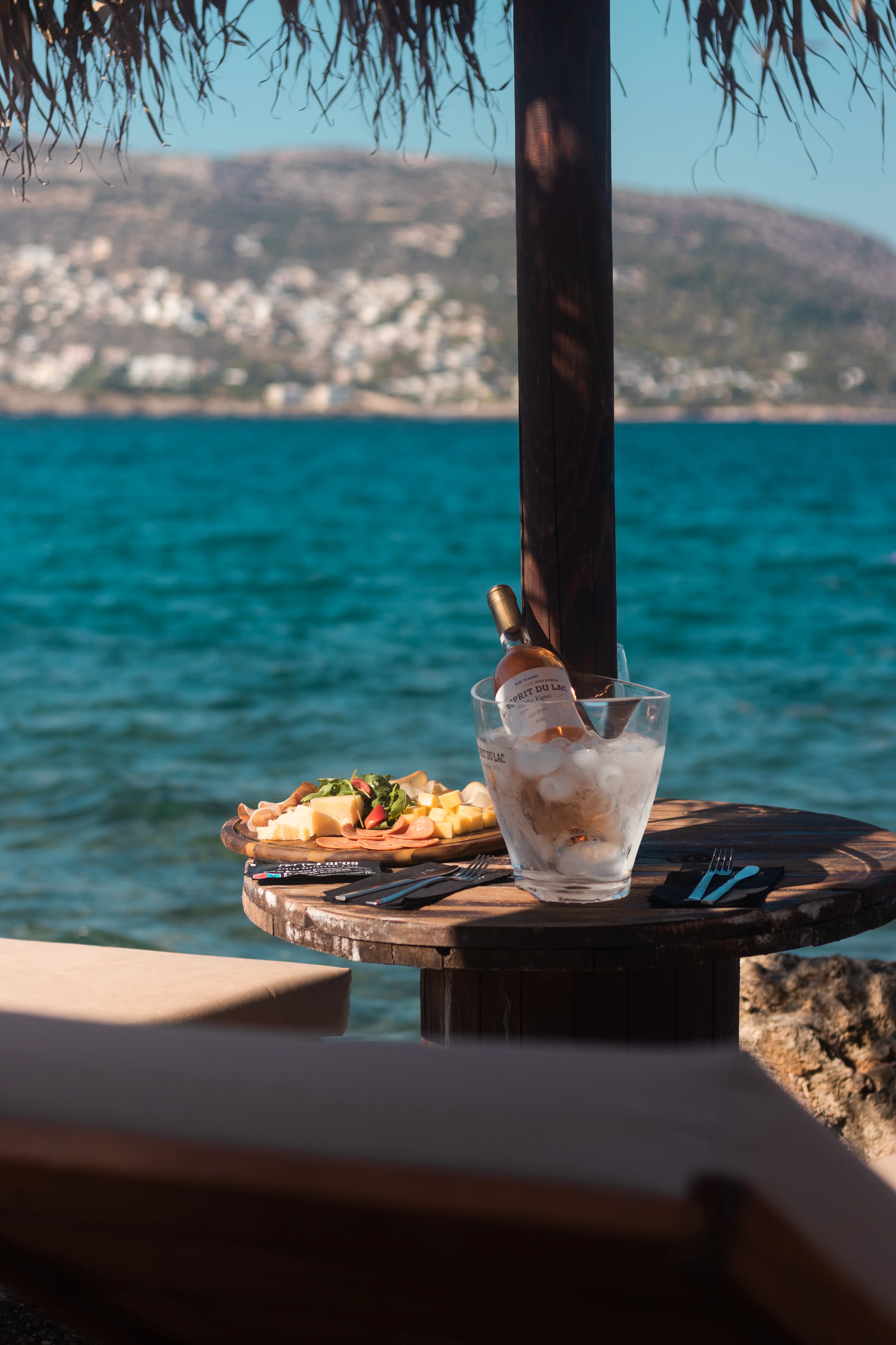 Εστιατόριο δίπλα στη θάλασσα ηλιοβασίλεμα Πόρτο Ράφτη - Porto Faros 4